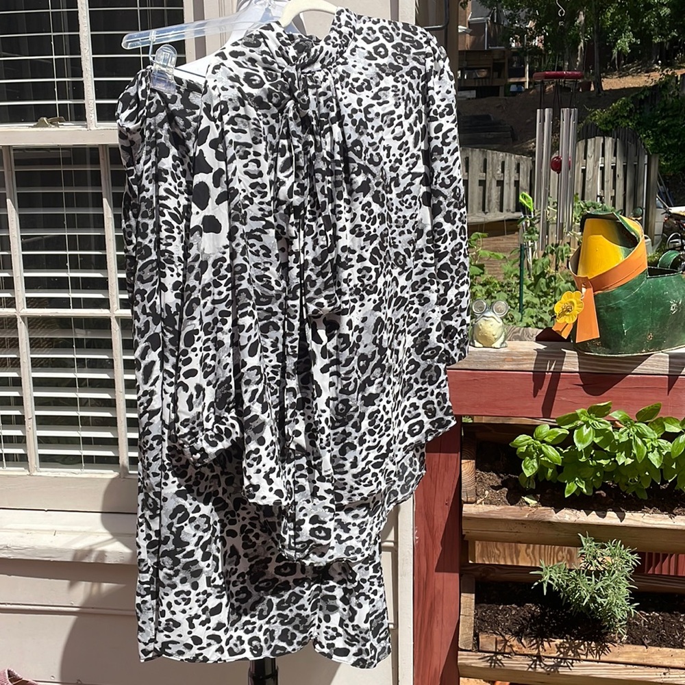NWT-NY & Co.Black & White Leopard Print 2 Piece Set/ Skirt & Top Size XXL